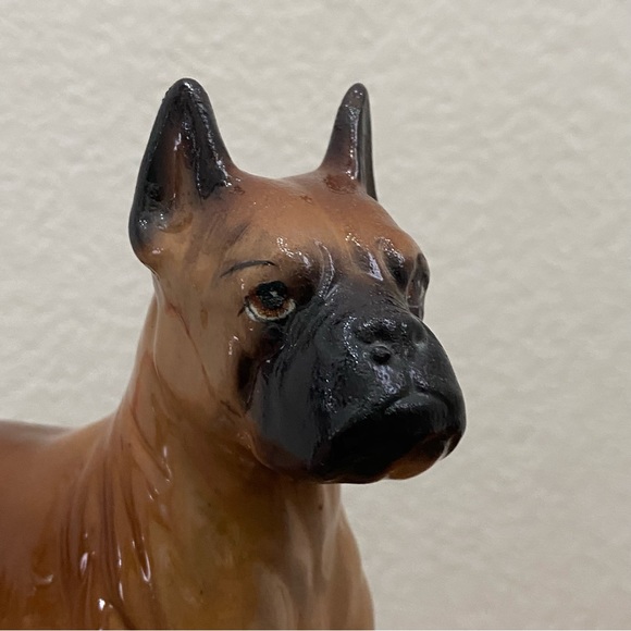 Vintage Unsigned Porcelain Ceramic Boxer Dog 7” Collectible Figurine - Picture 12 of 12